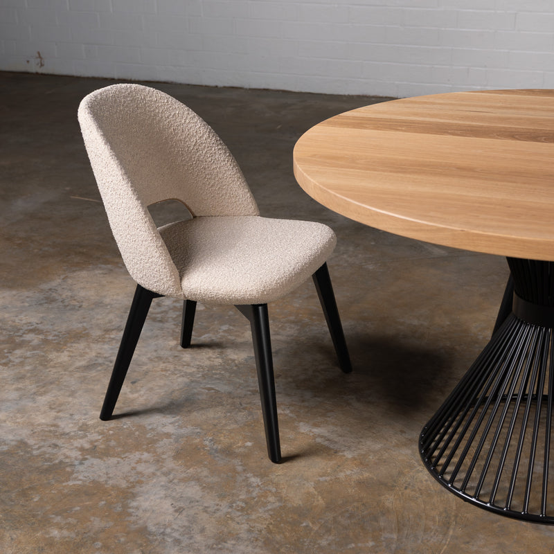 Oak Light White Circular Dining Table (Quick Ship)