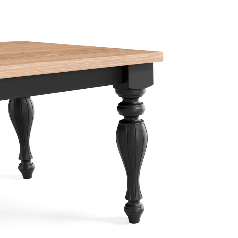 Oak Cylia Dining Table